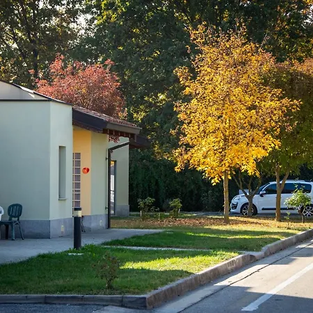 Hotel Albavillage & 3*