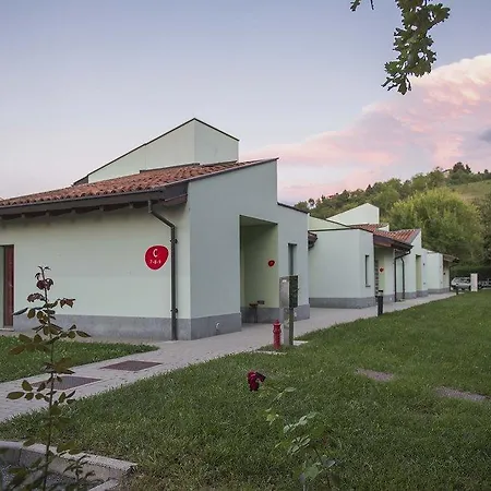 Albavillage Wellness & 3*