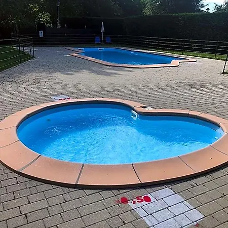 Hotell Albavillage Wellness&camping