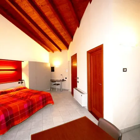 Hotel Albavillage & 3*