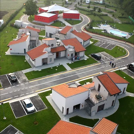 Albavillage &