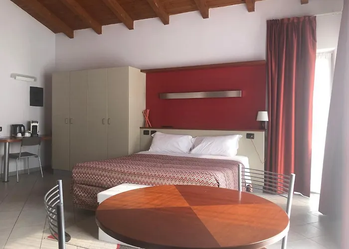 Hotel Albavillage & 3*