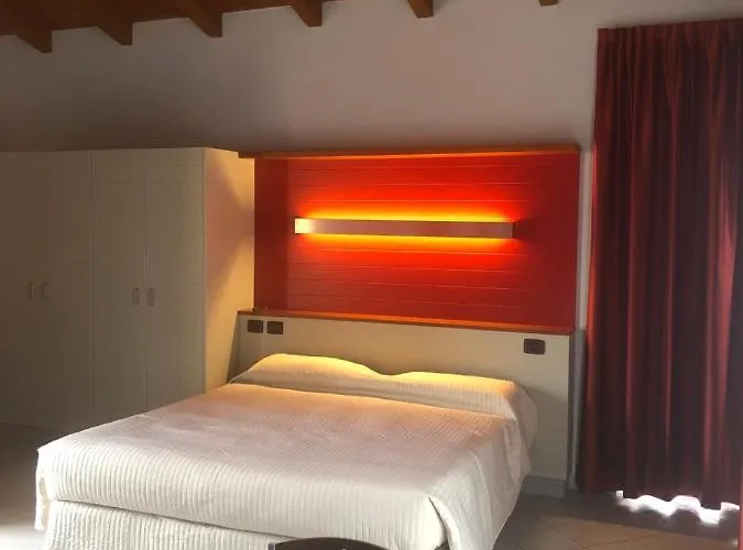 Albavillage & Hotel 3*