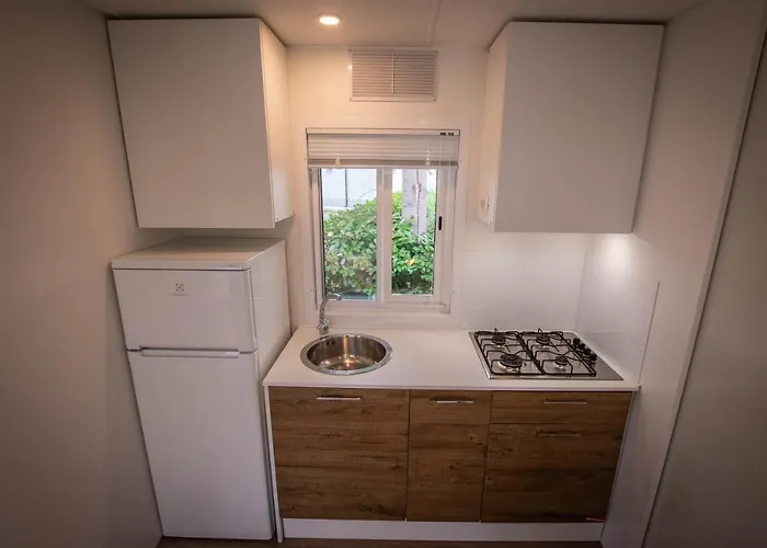 Albavillage & Alba (Piedmont)