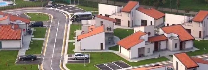 Albavillage & Hotel 3*